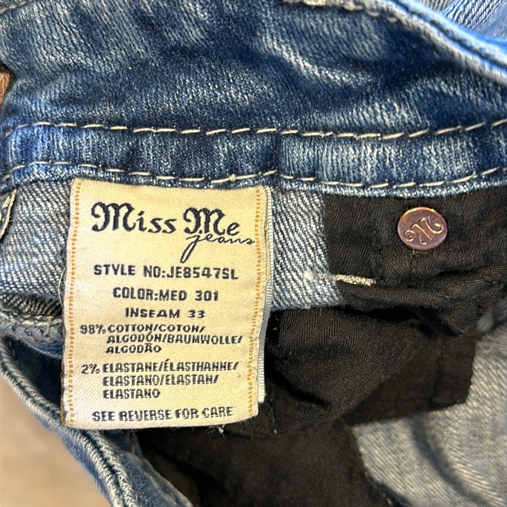 Miss Me Signature Skinny Embellished Jeans - Picture 6 of 7